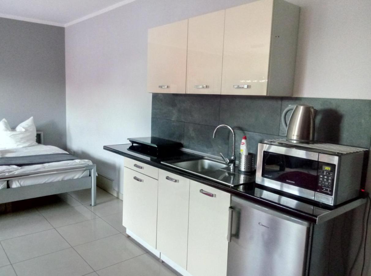 Apartamenty Krzywe Okna Зелена Гура Екстер'єр фото